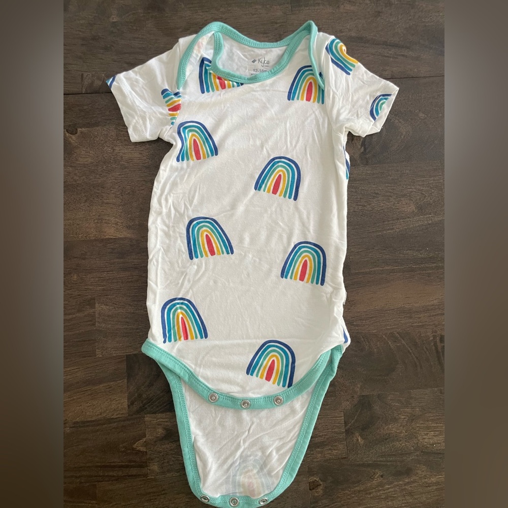 ❌SOLD❌ KyteBABY Bodysuit